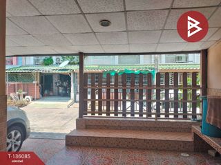 Casa adosada en venta de 3 habitaciones en Khlong Luang, Pathum Thani