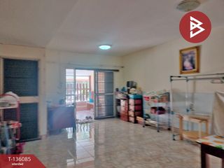 Casa adosada en venta de 3 habitaciones en Khlong Luang, Pathum Thani