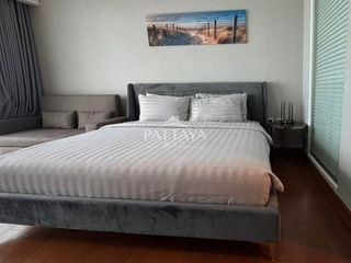 For sale studio condo in Bang Lamung, Chonburi