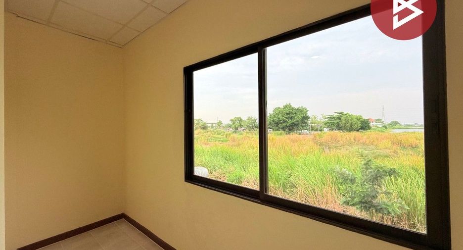 For sale 2 bedrooms townhouse in Bang Bo, Samut Prakan