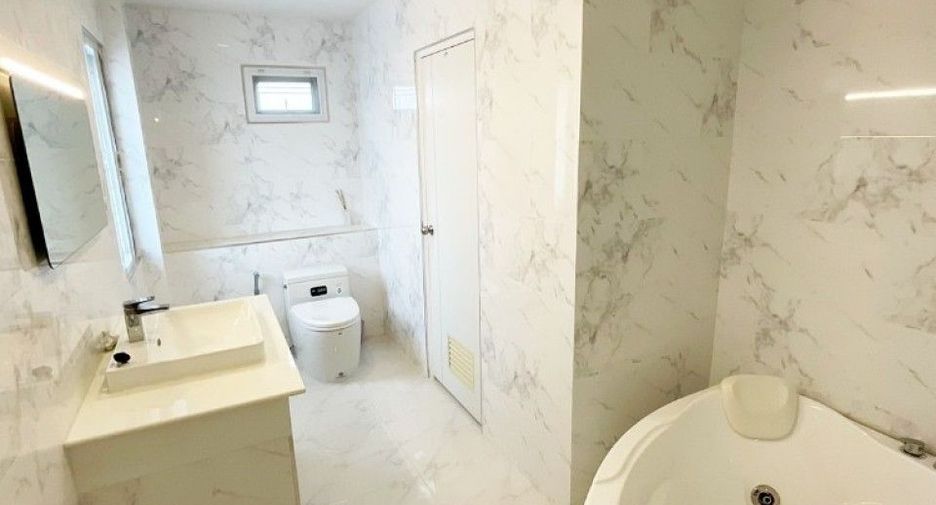 For sale 3 bedrooms house in Klaeng, Rayong