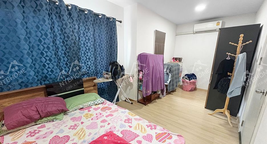Reihenhaus zum Kauf mit 3 Zimmer in Bang Kruai, Nonthaburi