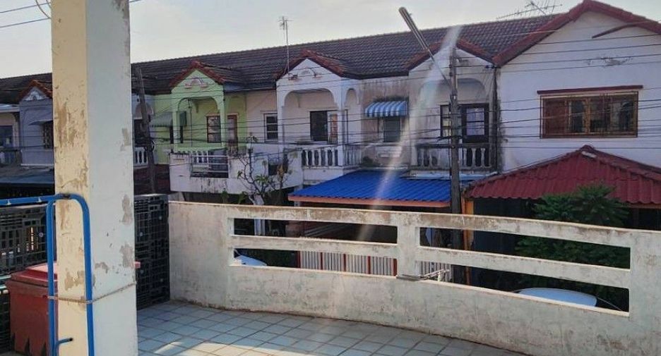 For sale 2 bedrooms townhouse in Thanyaburi, Pathum Thani
