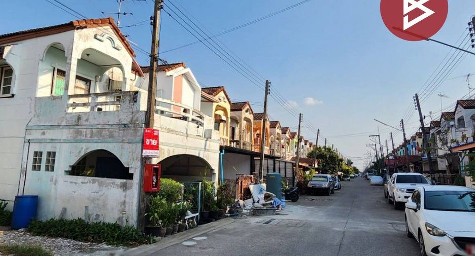 For sale 2 bedrooms townhouse in Thanyaburi, Pathum Thani
