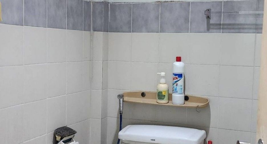 For sale 2 bedrooms townhouse in Thanyaburi, Pathum Thani