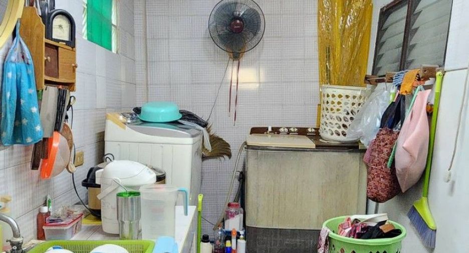 For sale 2 bedrooms townhouse in Thanyaburi, Pathum Thani