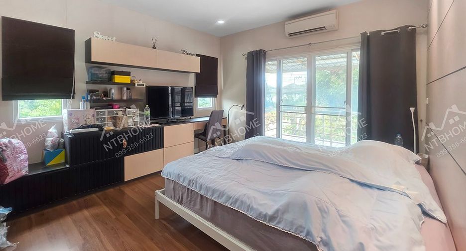 For sale 3 bedrooms house in Mueang Pathum Thani, Pathum Thani