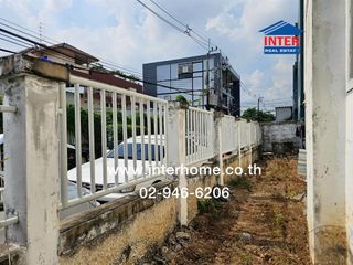 For sale 4 bedrooms townhouse in Lat Phrao, Bangkok