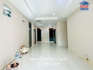 For sale 3 bedrooms house in Saphan Sung, Bangkok