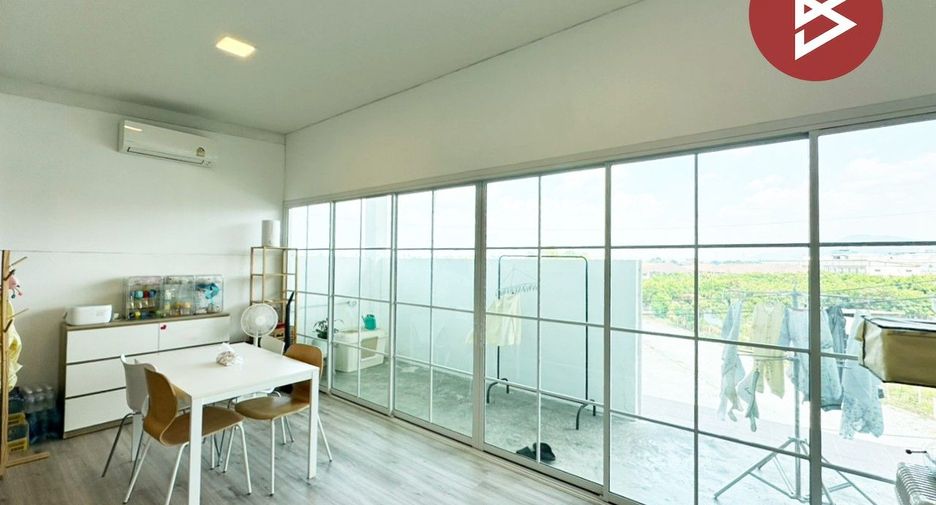 For sale 1 bed retail Space in Mueang Chon Buri, Chonburi