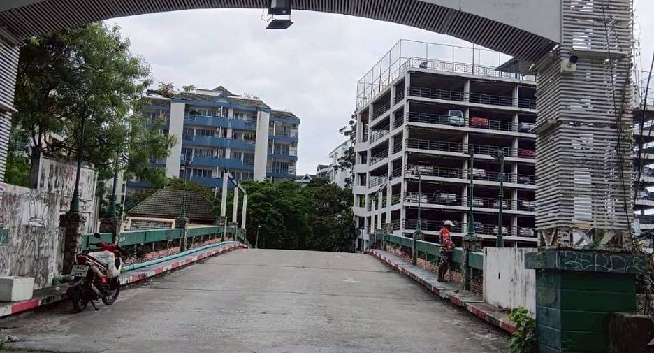 For rent 2 ベッドルーム condo in Khlong Toei, Bangkok