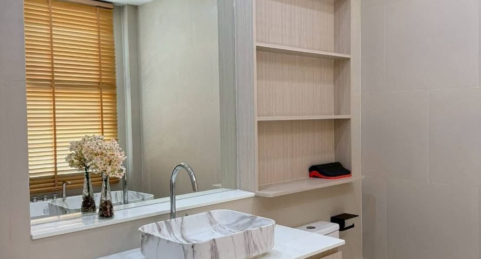 For rent and for sale 4 bedrooms villa in Hang Dong, Chiang Mai
