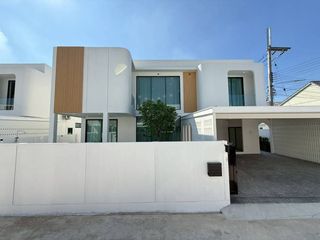 Villa en alquiler y en venta de 4 habitaciones en Hang Dong, Chiang Mai