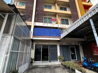 Продажа торговое помещение в Mueang Nonthaburi, Нонтабури