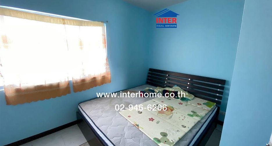 Reihenhaus zum Kauf mit 3 Zimmer in Sam Phran, Nakhon Pathom
