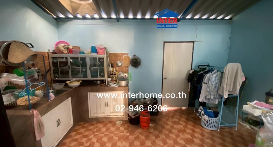 Reihenhaus zum Kauf mit 3 Zimmer in Sam Phran, Nakhon Pathom