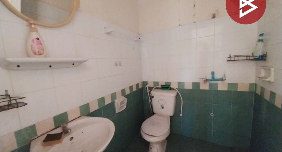For rent and for sale 3 bedrooms townhouse in Mueang Chachoengsao, Chachoengsao