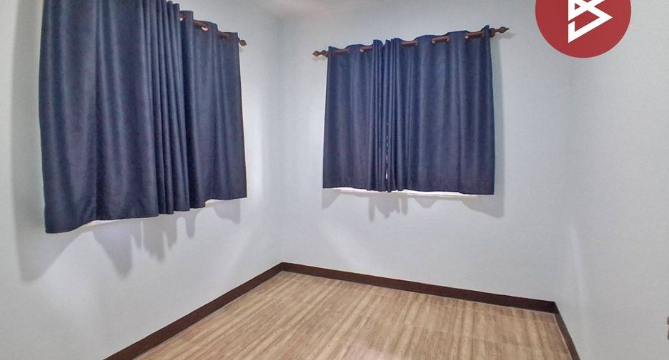For sale 3 ベッドルーム townhouse in Mueang Chachoengsao, Chachoengsao