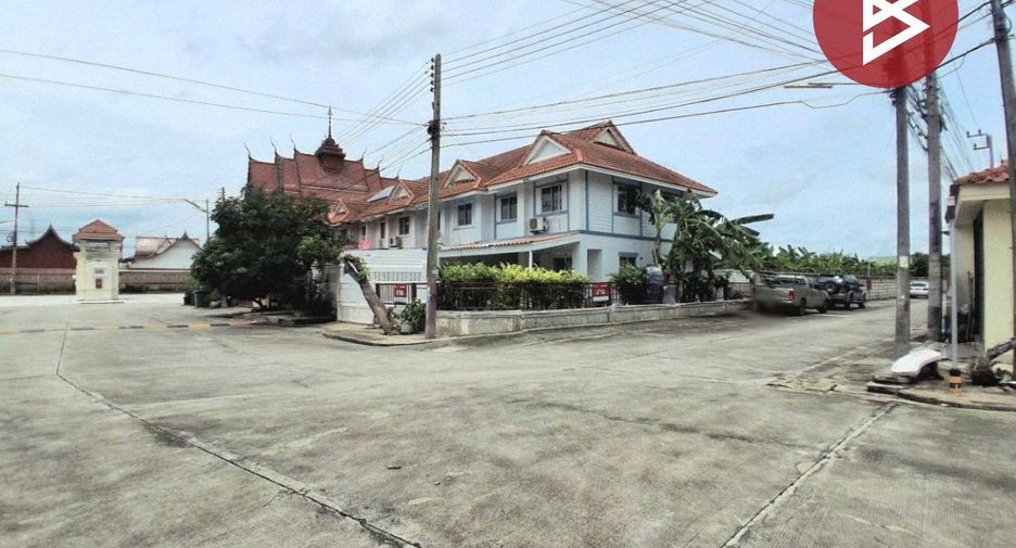 For sale 3 ベッドルーム townhouse in Mueang Chachoengsao, Chachoengsao