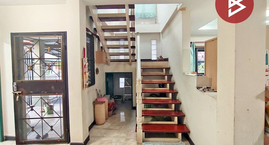 For sale 3 bedrooms house in Bang Phli, Samut Prakan