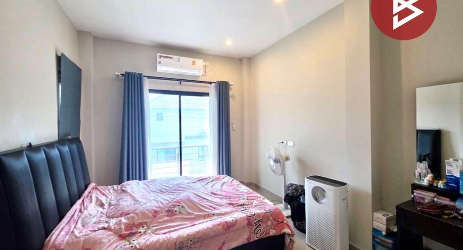Haus zum Kauf mit 3 Zimmer in Mueang Chon Buri, Chonburi