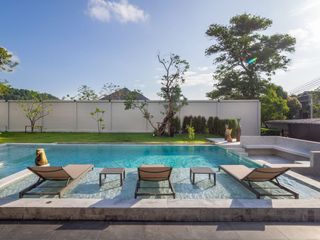 For rent 4 bedrooms villa in Mueang Phuket, Phuket