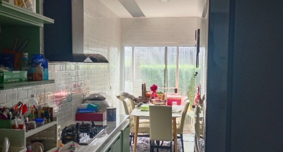 For sale 3 bedrooms house in Bang Bo, Samut Prakan