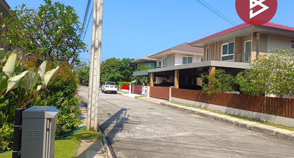 For sale 3 bedrooms house in Bang Bo, Samut Prakan