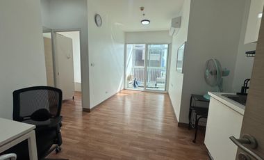 Condo en alquiler de 1 habitaciones en Bang Na, Bangkok