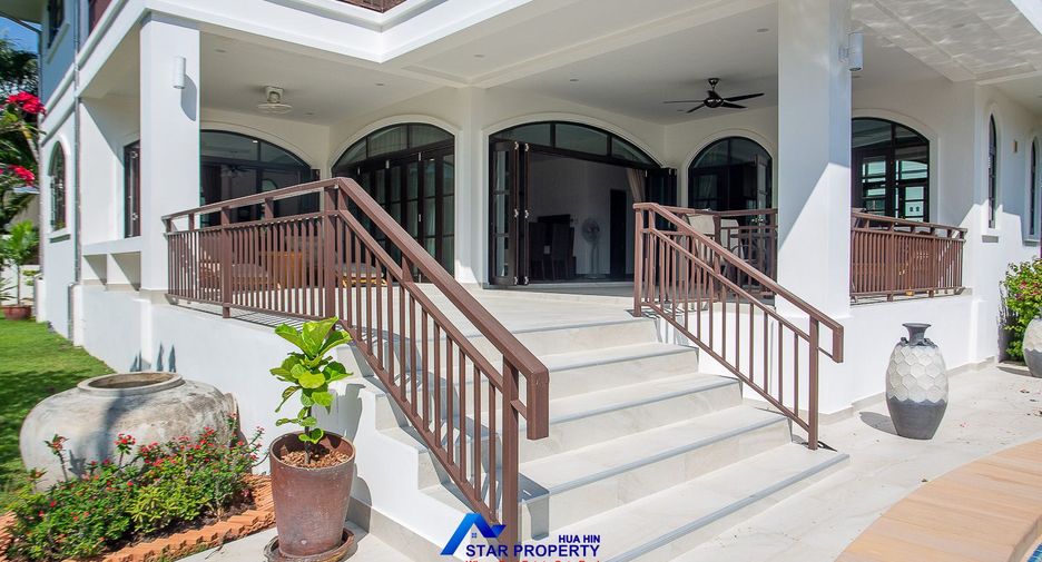 À vendre 5 chambres villa à Hua Hin, Prachuap Khiri Khan