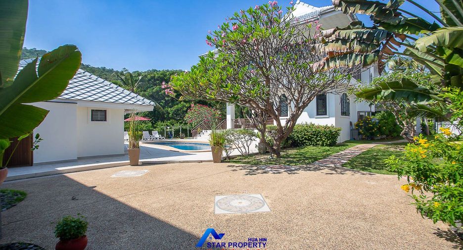 À vendre 5 chambres villa à Hua Hin, Prachuap Khiri Khan