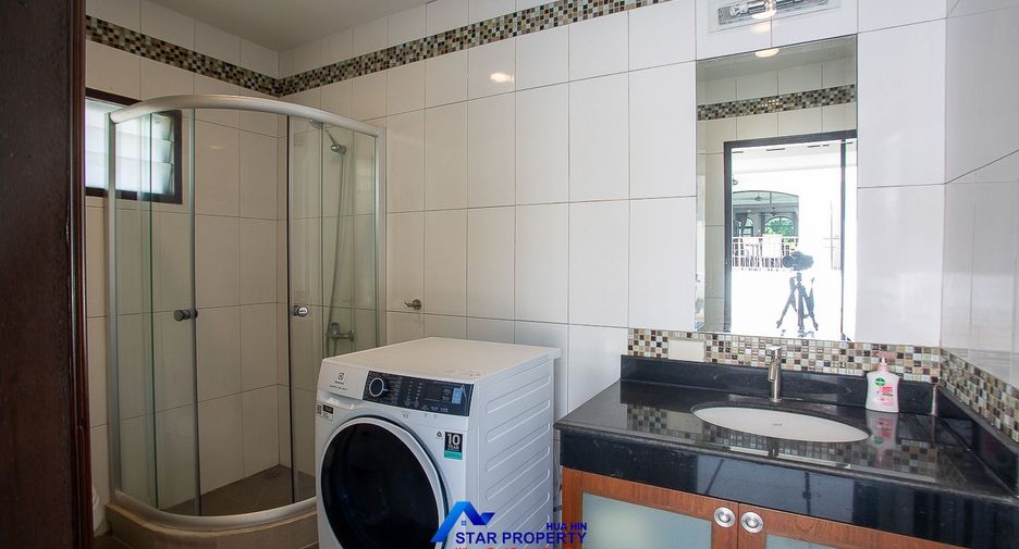 À vendre 5 chambres villa à Hua Hin, Prachuap Khiri Khan