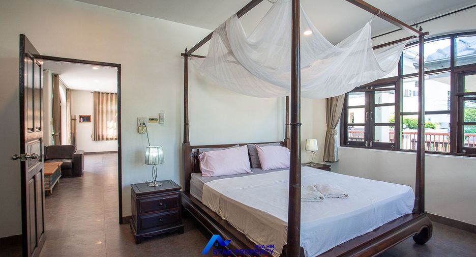 À vendre 5 chambres villa à Hua Hin, Prachuap Khiri Khan