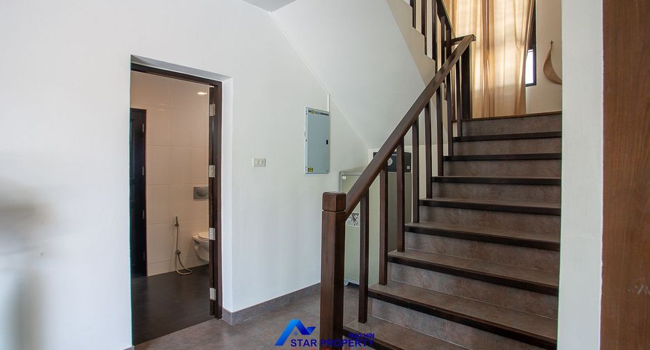 À vendre 5 chambres villa à Hua Hin, Prachuap Khiri Khan