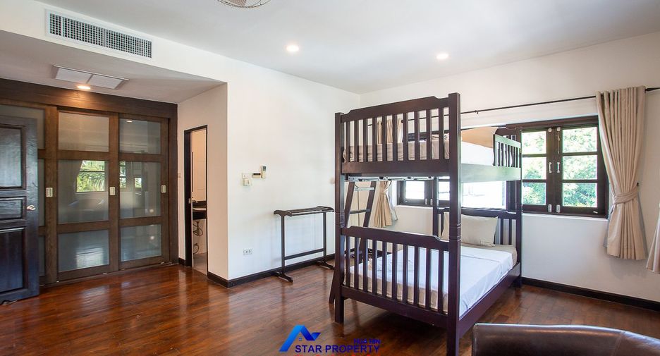 À vendre 5 chambres villa à Hua Hin, Prachuap Khiri Khan