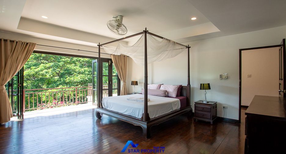 À vendre 5 chambres villa à Hua Hin, Prachuap Khiri Khan