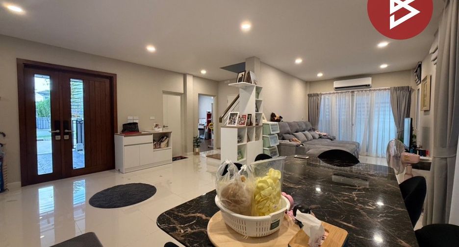 出售 3 卧室 独立屋 在 Thung Khru, 曼谷