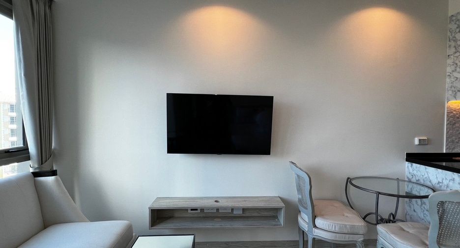 For sale 1 bed condo in Bang Lamung, Chonburi