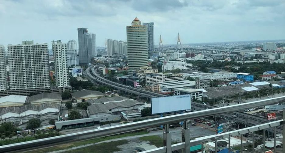 Condo en venta de 2 habitaciones en Yan Nawa, Bangkok