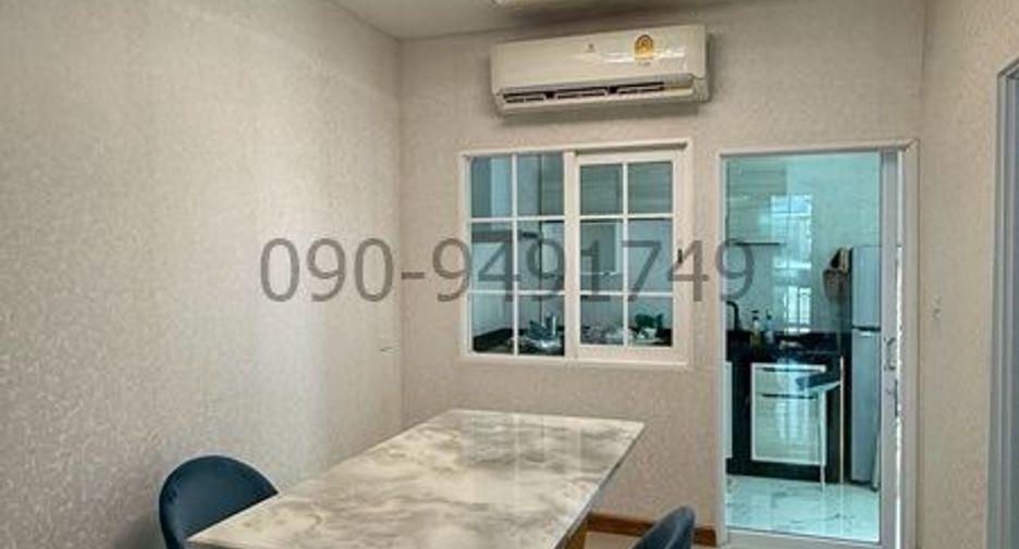 Reihenhaus zur Miete mit 4 Zimmer in Chom Thong, Bangkok