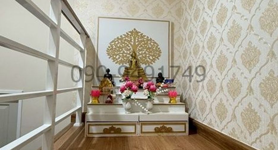 Reihenhaus zur Miete mit 4 Zimmer in Chom Thong, Bangkok