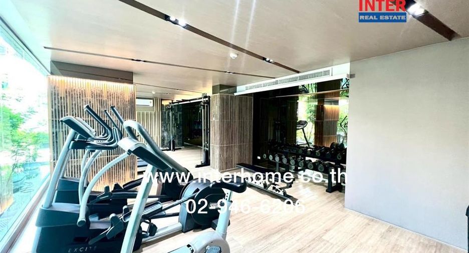 For sale 1 bed condo in Huai Khwang, Bangkok