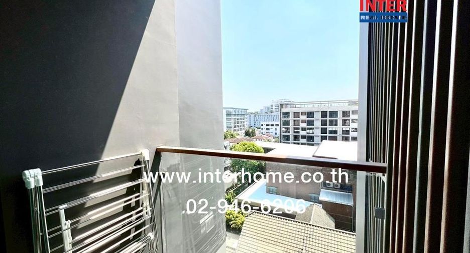 For sale 1 bed condo in Huai Khwang, Bangkok