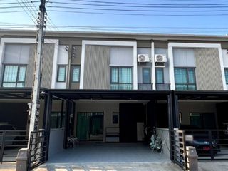 For sale 3 ベッドルーム townhouse in Khlong Luang, Pathum Thani