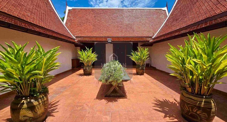 Villa zur Miete und zum Kauf mit 4 Zimmer in East Pattaya, Pattaya