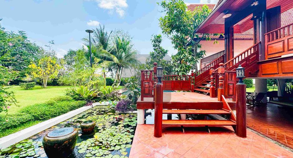 Villa zur Miete und zum Kauf mit 4 Zimmer in East Pattaya, Pattaya