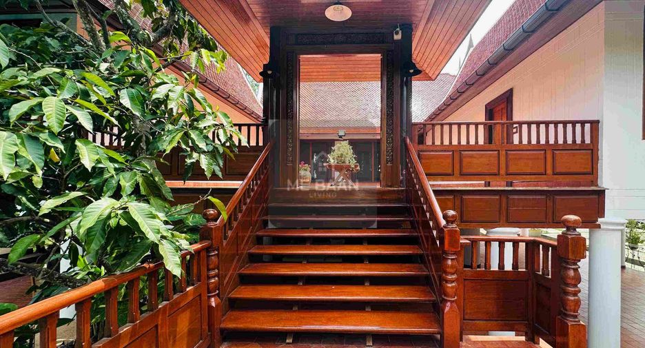 Villa zur Miete und zum Kauf mit 4 Zimmer in East Pattaya, Pattaya