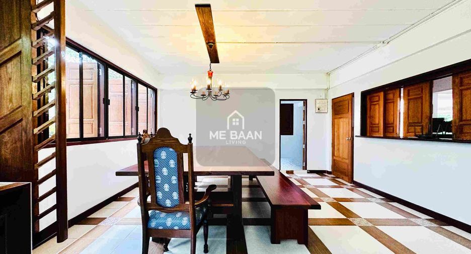 Villa zur Miete und zum Kauf mit 4 Zimmer in East Pattaya, Pattaya