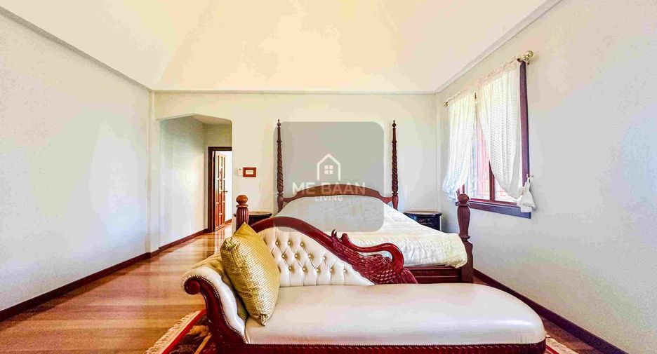 Villa zur Miete und zum Kauf mit 4 Zimmer in East Pattaya, Pattaya