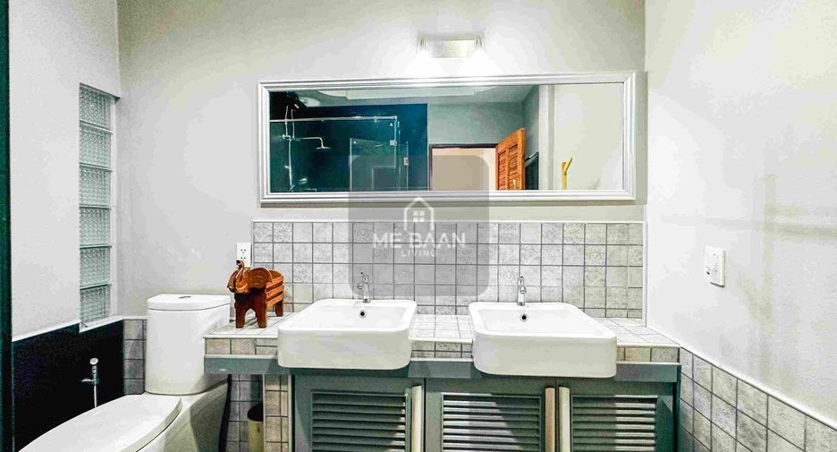 Villa zur Miete und zum Kauf mit 4 Zimmer in East Pattaya, Pattaya